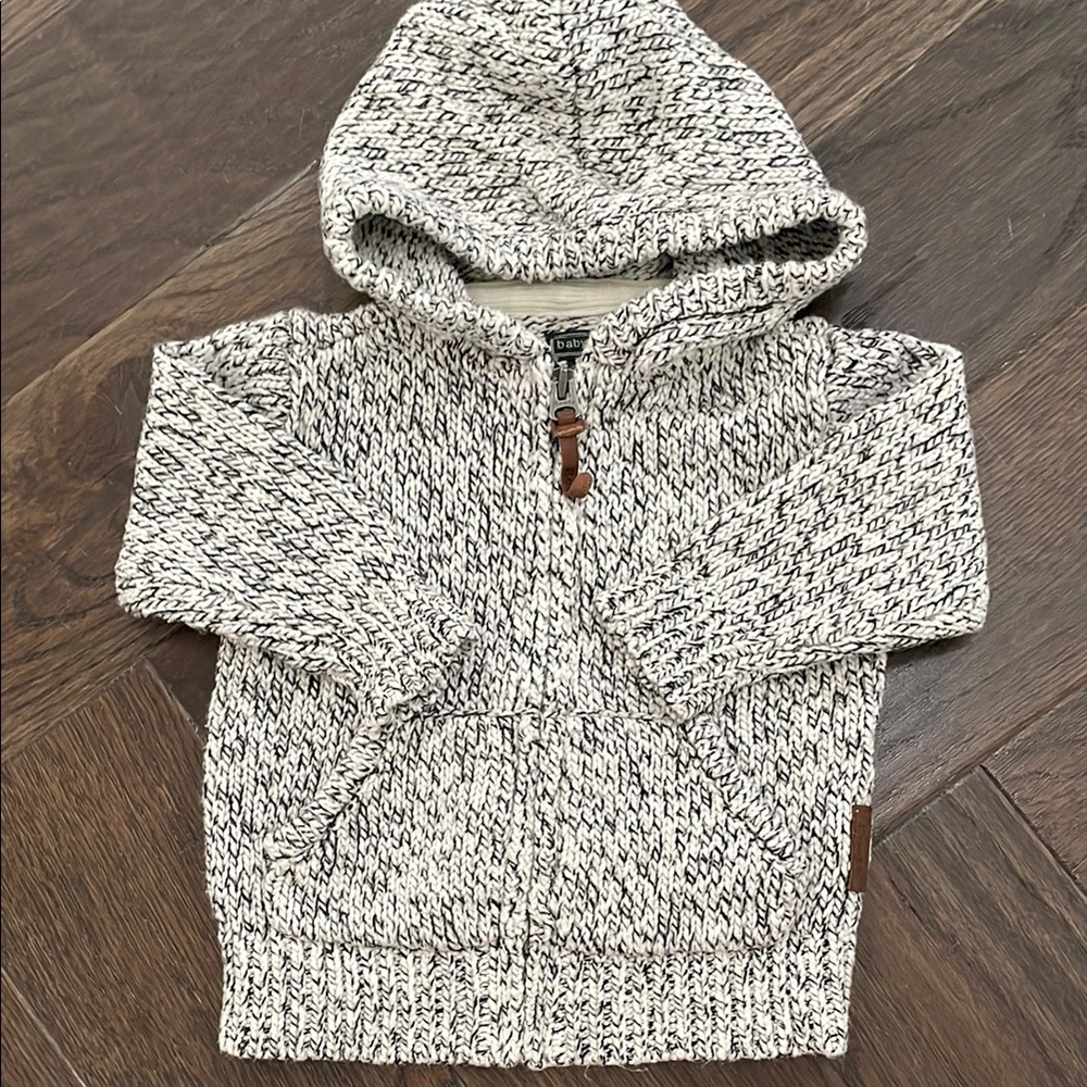 Roots Black and White Hooded Sweatshirt with Full Zipper